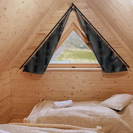 Osada Pod Modrzewiami Dom wakacyjny *