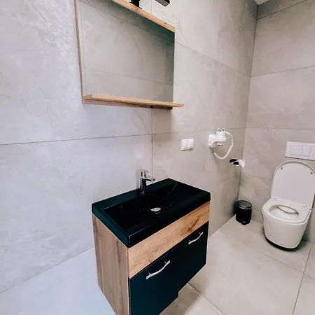 Osada Pod Modrzewiami *